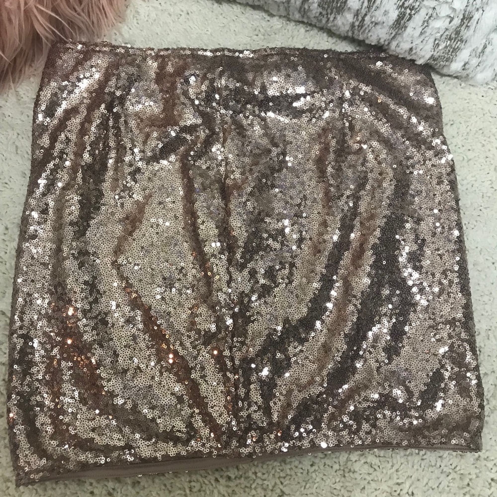 Rose gold sequin mini skirt